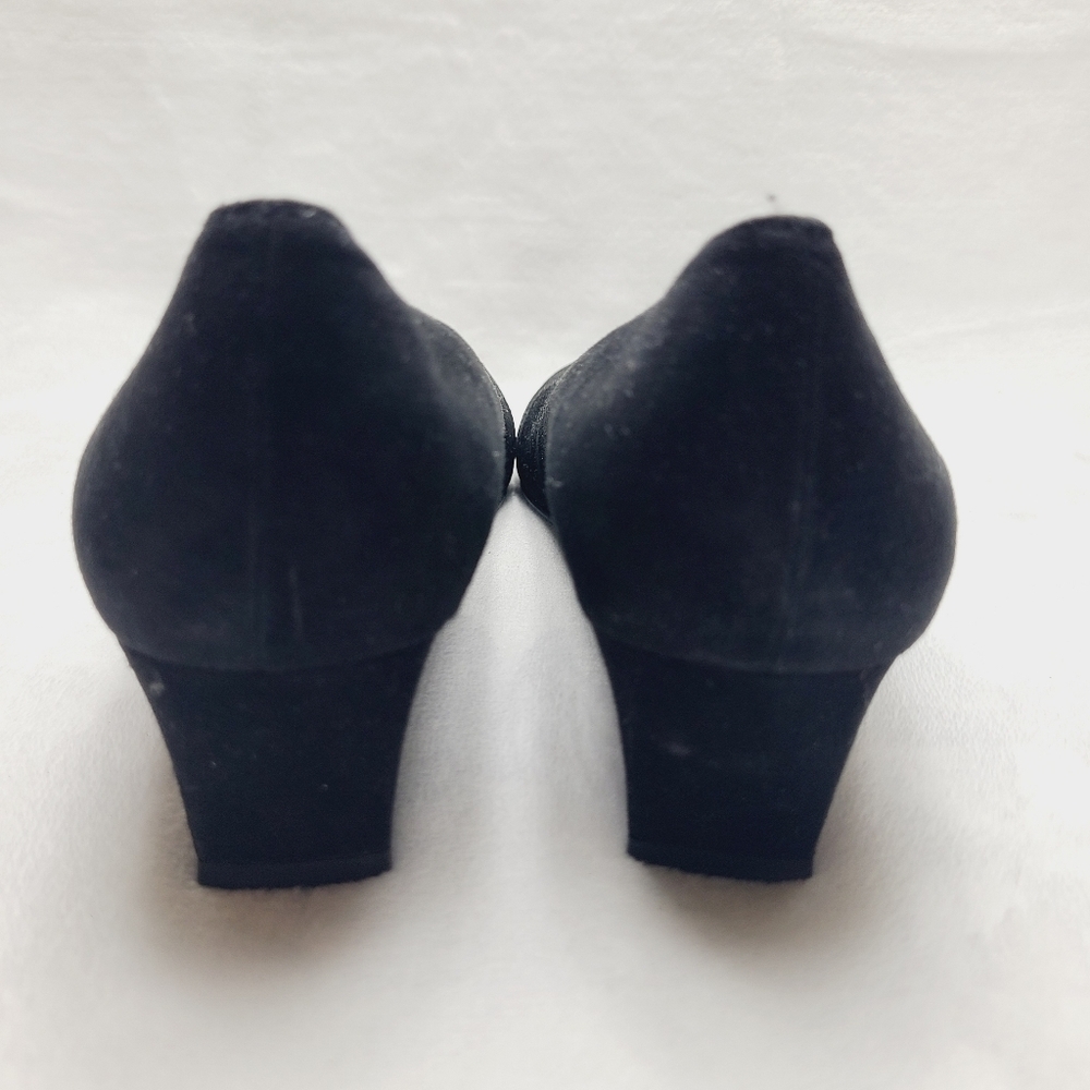 STUART WEITZMAN black suede with fabric accent wedge pumps - Picture 5 of 8